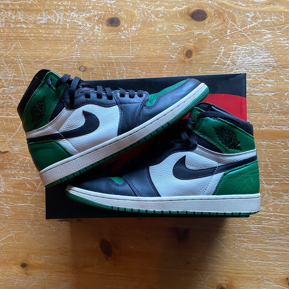 Air Jordan 1 Retro High OG ‘Pine Green’